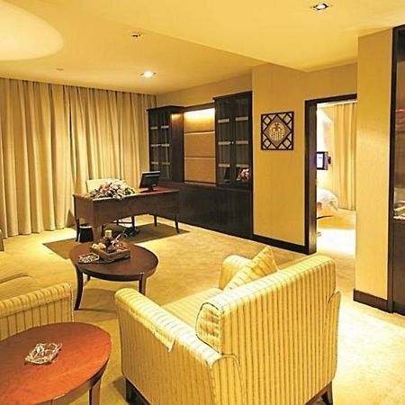Yinxuan Hotel Shenzhen Longhua Dış mekan fotoğraf